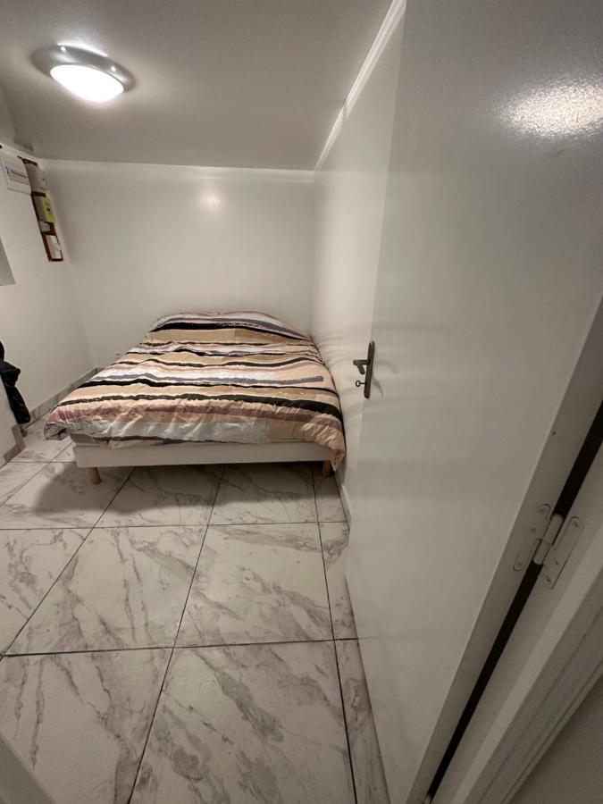 Appartement Mignon Livry-Gargan Kültér fotó
